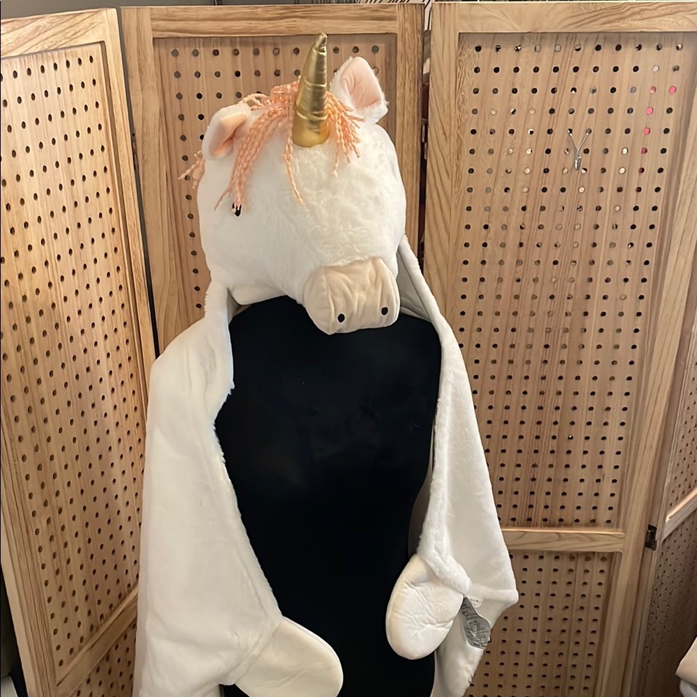 Plush Unicorn Hat with Golden Horn - Picture 2 of 4